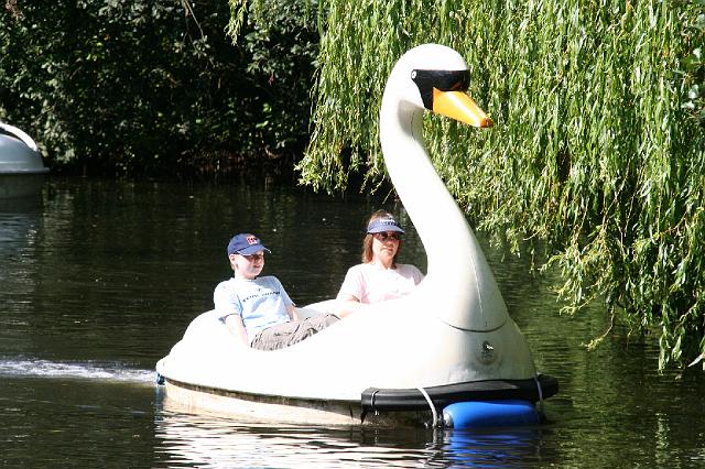 103 Tretboot fahren.jpg